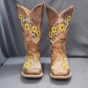 Shyanne Jolyn Western Boots Womens 7M Embroidered Sun Flowers Square Toe